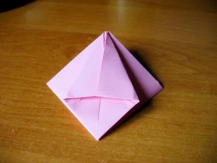 Cum de a face origami lalea cu mâinile lor, o clasă de master