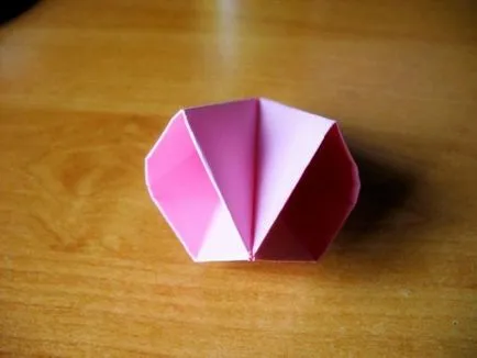 Hogyan készítsünk origami tulipán a kezüket, a master class
