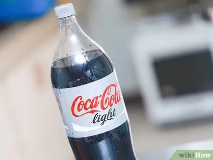 Hogyan készítsünk egy rakéta ki Mentos és a Diet Coke