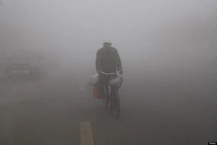Както и в Китай, се бори с смог и замърсяването на въздуха