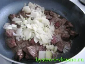 Зеле яхния с месо, бързо и вкусно