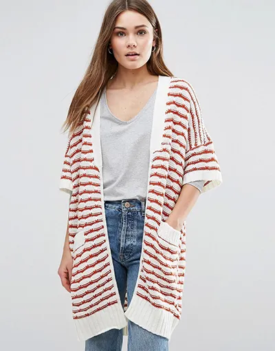 Striped cardigan - model de luminos și original, pentru orice caz