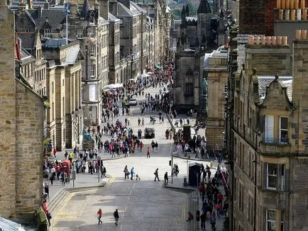 Royal Mile в Единбург, Шотландия