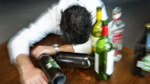 Latent alcoolic - un om cu o formă de dependență ascunsă