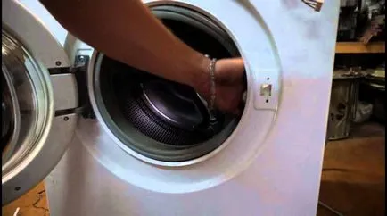 Греста на маслото печат на пералната машина, така че това е като нов