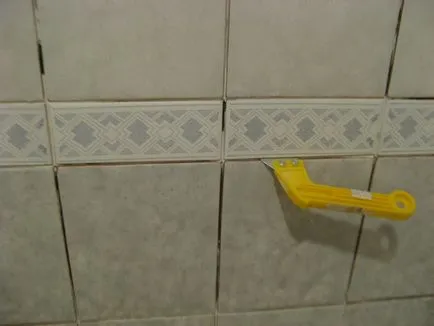 Hogyan lehet eltávolítani a gomba a fürdőszoba csempék, és hogyan kell kezelni a penész