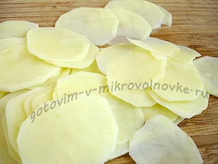 Chips a mikrohullámú, hogyan kell csinálni (lépésről lépésre fotoretsept és tippeket)