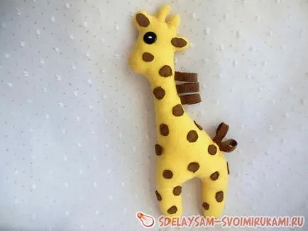 Мека играчка - жираф, майсторски клас със собствените си ръце
