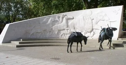 Monumentele animale despre care s-ar putea să nu știți (12 poze)