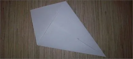 origami Ghiocel master-class pe modelarea hârtiei cu mâinile