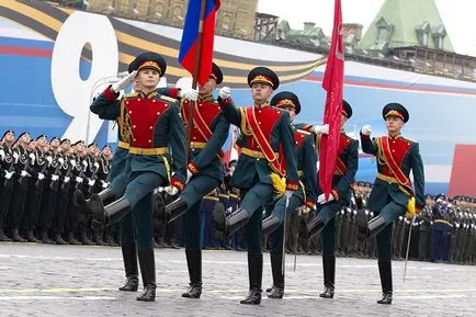 garda de onoare companie prima și orchestră, uniforme de soldați PKK atunci când a vorbit la Kremlin din Moscova,