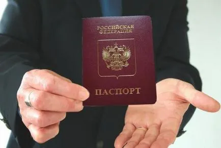 Cât de mult poți trăi fără un permis de ședere în pașaportul cerințelor legale și recomandările