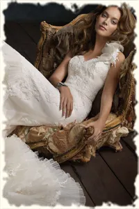 Esküvői ruhák 2011 JLM Couture kép - Én vagyok a menyasszony - cikk a felkészülés az esküvő és