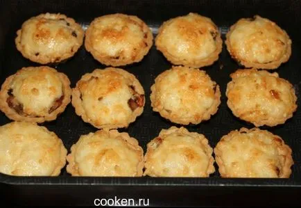 Tartlets csirkével és szilva - recept fotókkal