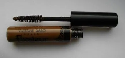 Mascara spranceana make-up sfaturi