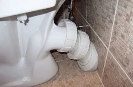A cső a WC, hogyan lehet csatlakozni a WC a lefolyót, a portál a csövek