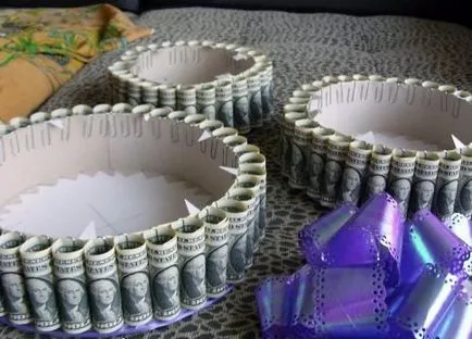 Торта на пари като сватбен подарък със собствените си ръце