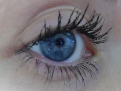 Mascara volum - exprimă falsies de la Maybelline - comentarii, fotografii și preț