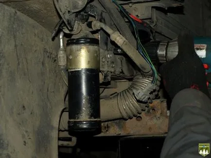 Инсталиране на лебедката на времената UAZ Patriot сто с F1A на Iveco двигател и климатизация - киловата - клуб