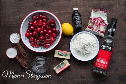 Американската сладкиш с череши - проста рецепта с стъпка по стъпка снимки