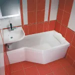 aszimmetrikus fürdőkádak