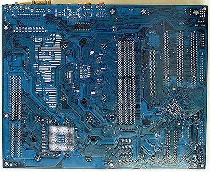 Asrock K8 Combo-Z pe chipset m1689 Uli - toate pentru AMD64