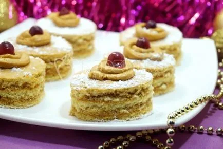 Mit, hogy felkészüljenek az új évben a desszertek - desszert receptek az új évre