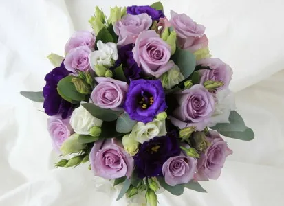 Buchet perfect de lisianthus