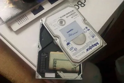 Mint a régi merevlemez hdd, hogy egy óra, egy tükör vagy egy széf, egy alma hírek