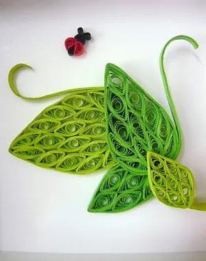 Hogyan készítsünk egy levél a fán, juharfalevele technikáját Quilling kezük