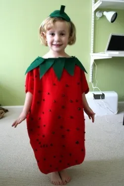 Cum să coase un costum căpșuni, pentru copil matineu, cu propriile sale mâini