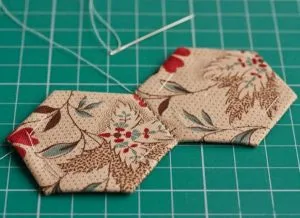 Как да шият восъчна мозайка - халс мозайка - ръкоделие