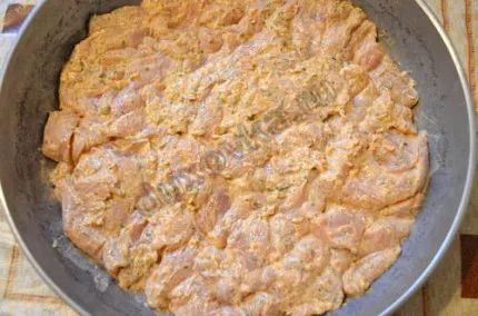 Пилешки гърди с майонеза на фурна - рецепта със стъпка по стъпка снимки