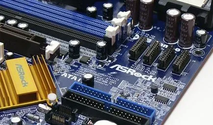 Един лесен начин за ъпгрейд AMD фенове - ASROCK K8 комбо-Z под сокет 754 и сокет 939