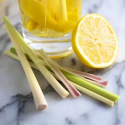 ulei de lemongrass este utilizat în produsele cosmetice