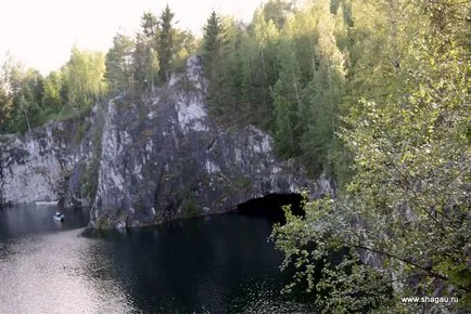 Мрамор Quarry и Mining Park Ruskeala