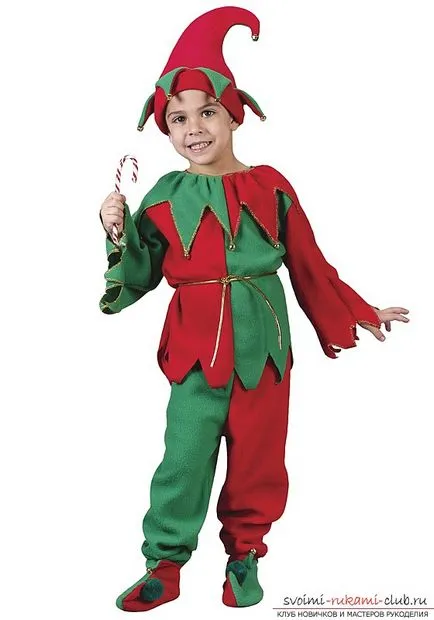 costum elf de Crăciun pentru un băiat cu mâinile 1
