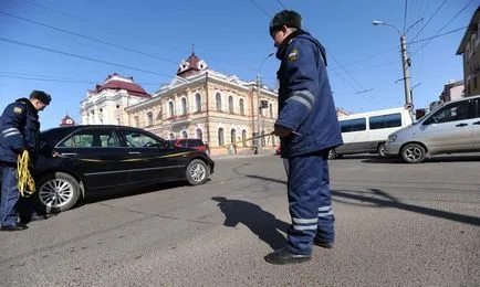 Lăsând locul unui accident în 2017 - pedeapsă, articolul din Codul administrativ, pentru a evita răspunderea,