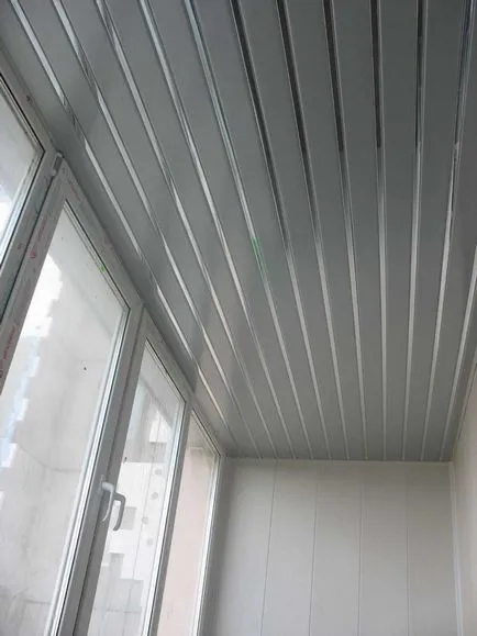 Панели за таван MDF пластмаса огледало в банята, за да обшивам дървения таван окачен