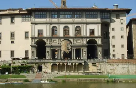 Galeria Uffizi din Florența, poze, descriere, imagini, ore de deschidere, prețul biletului în 2017