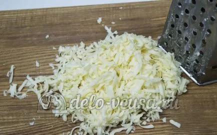 Pizza kolbásszal és paradicsommal recept képpel - léptető házi pizza kolbásszal