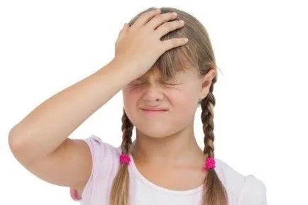 Защо едно дете боли челото си защо болка може да се появи в челото при деца