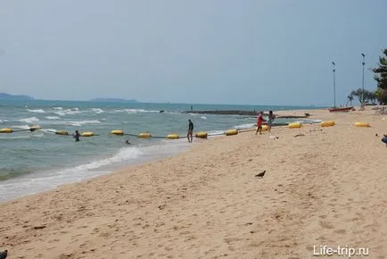 Pratamnak Beach (Pratumnak strand) - kényelmes és csendes