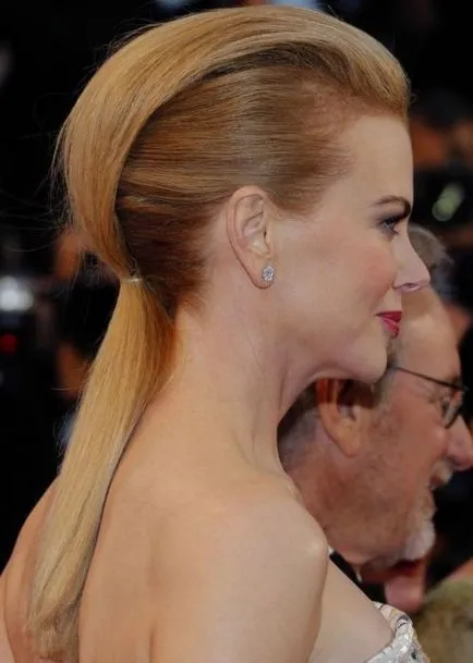 Celebrity frizurák hosszú haj 2014-50 fotók, Titkok egy gyönyörű nő