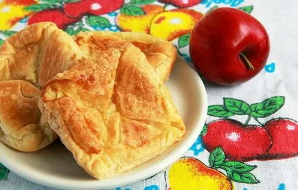 Rețete bufe cu produse de patiserie de mere puf, alegerea de secrete