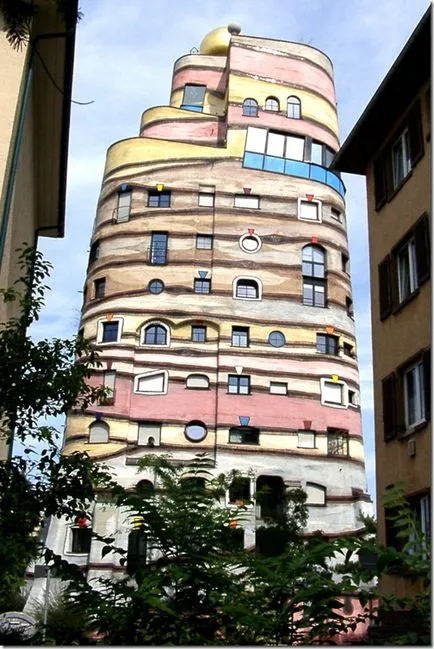 Най-необичайните сгради