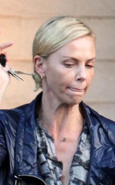 Charlize Theron, fără machiaj nu arata ca tine