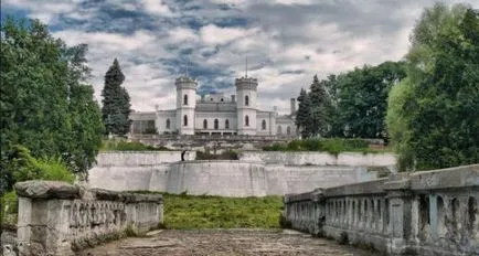 Sharovsky Castle описание, история