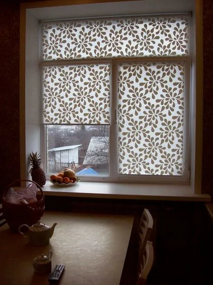 Vakok műanyag ablakok - a legjobb képek függöny az ablakon telepítés ötletek (50 fotó ötletek és új termék)