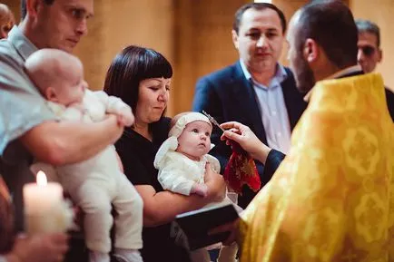 Cât costă o ședință foto, Asociația Fotografilor Nou-născut